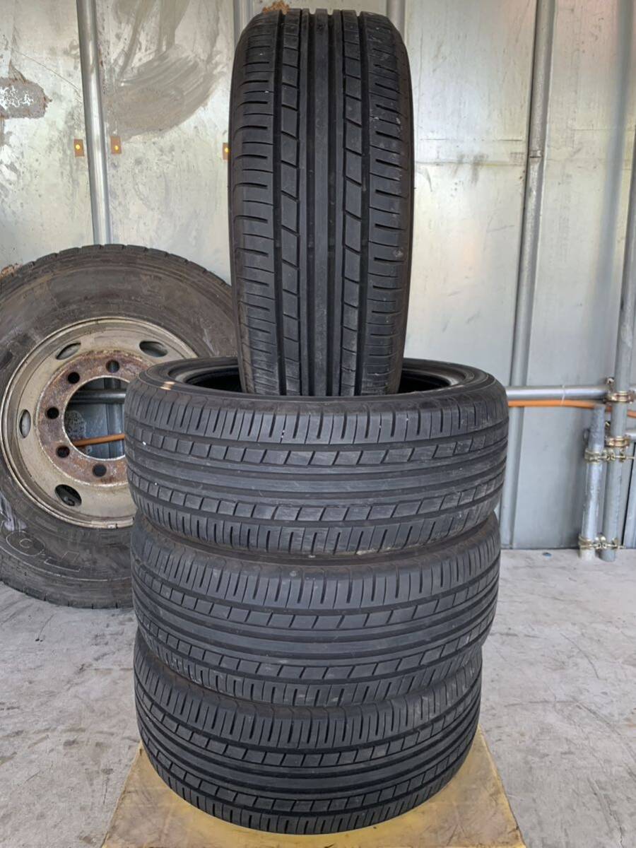 送料込み！215/45R17 YOKOHAMA ECOS ES31 21年製 6.5mm 中古タイヤ４本セットの画像1