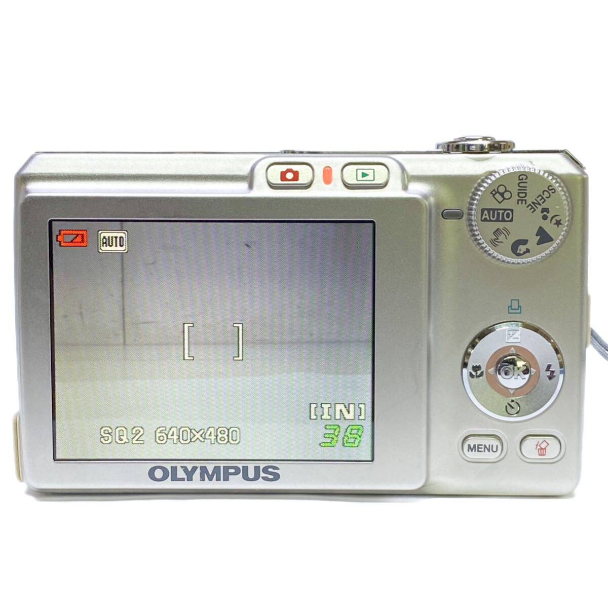 R♪ OLYMPUS オリンパス FE-220 コンパクトデジタルカメラ シルバー シャッターOK 元箱/取説/充電器/バッテリー他付属品多数_画像3