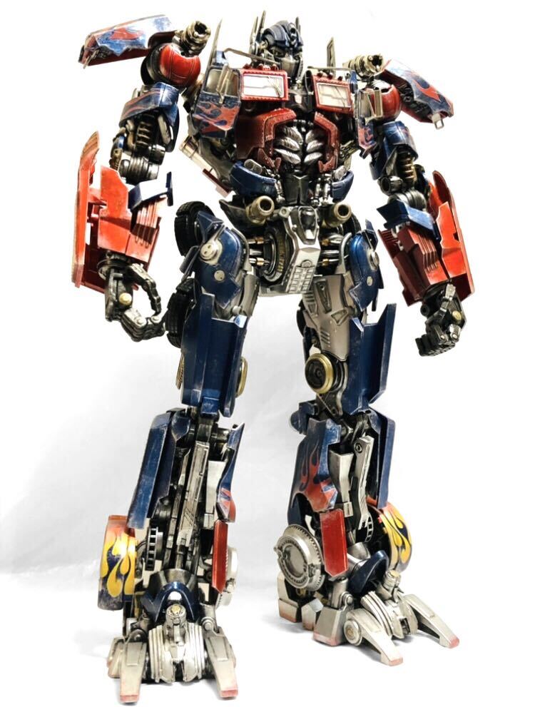 オプティマスプライム 1/35デュアルモデルキット 塗装仕上げ