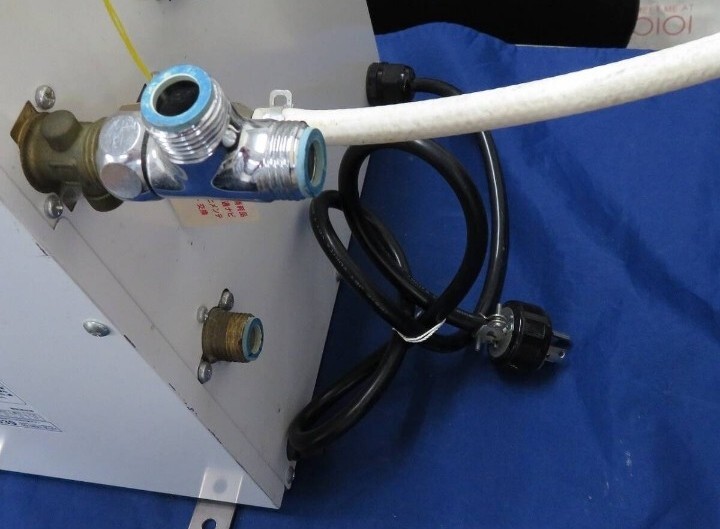 即納 イトミック 小型電気温水器 ENSシリーズ 12L 200V 即納 イトミック 小型電気温水器 ENSシリーズ 12L 200V