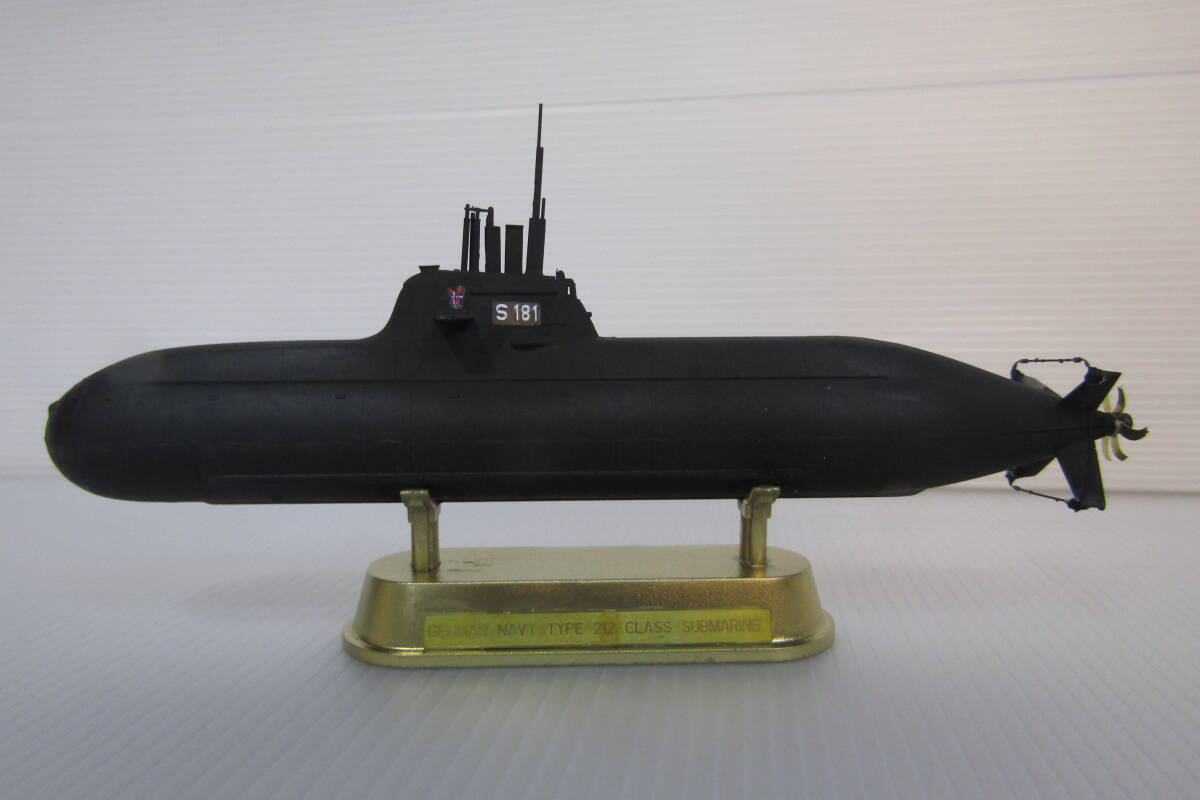 1/350/ final product / Germany navy 212 type . water .