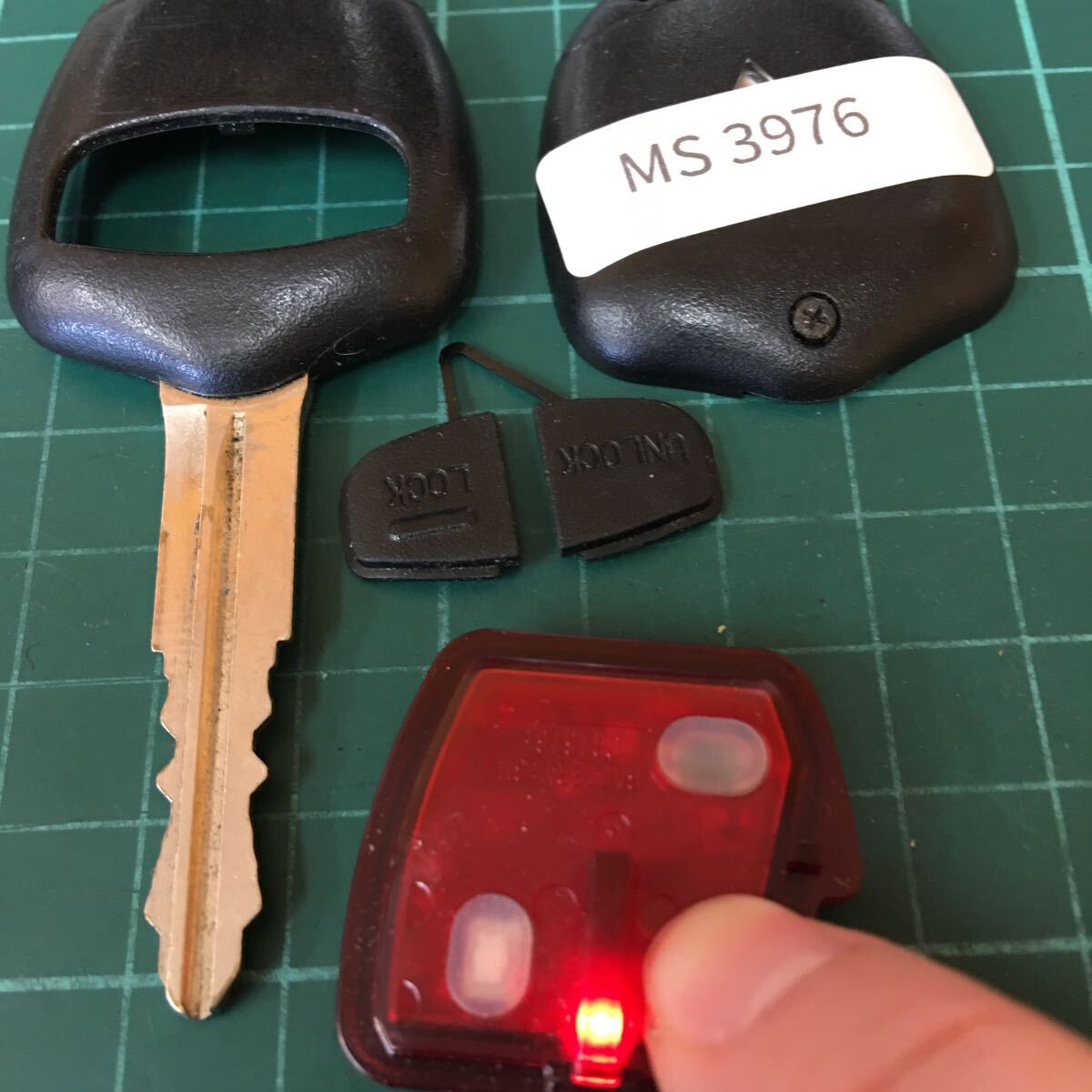 MS3976 Mitsubishi оригинальный дистанционный ключ ek Wagon Colt Toppo Town Box Mirage A печать 2 кнопка 