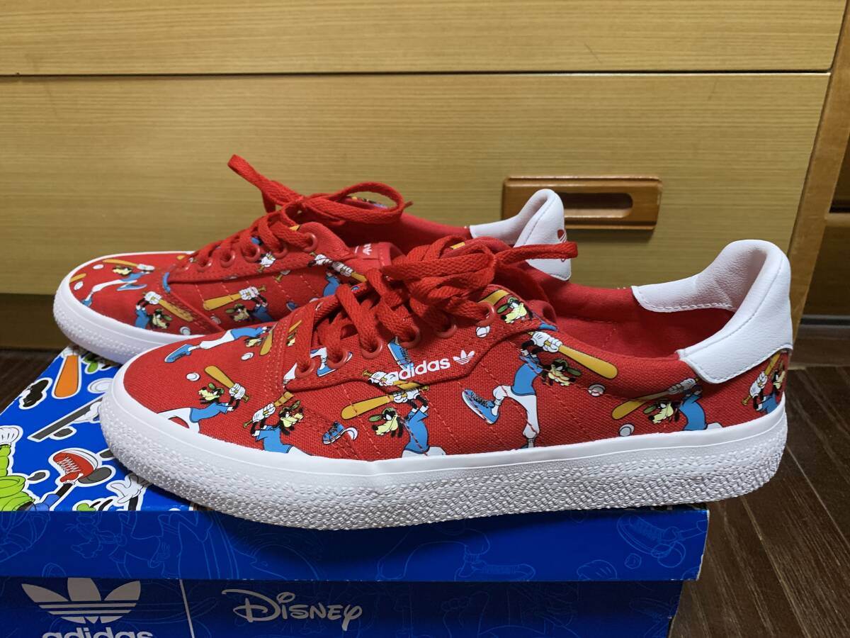  Adidas Disney Goofy спортивные туфли USED 27.5.