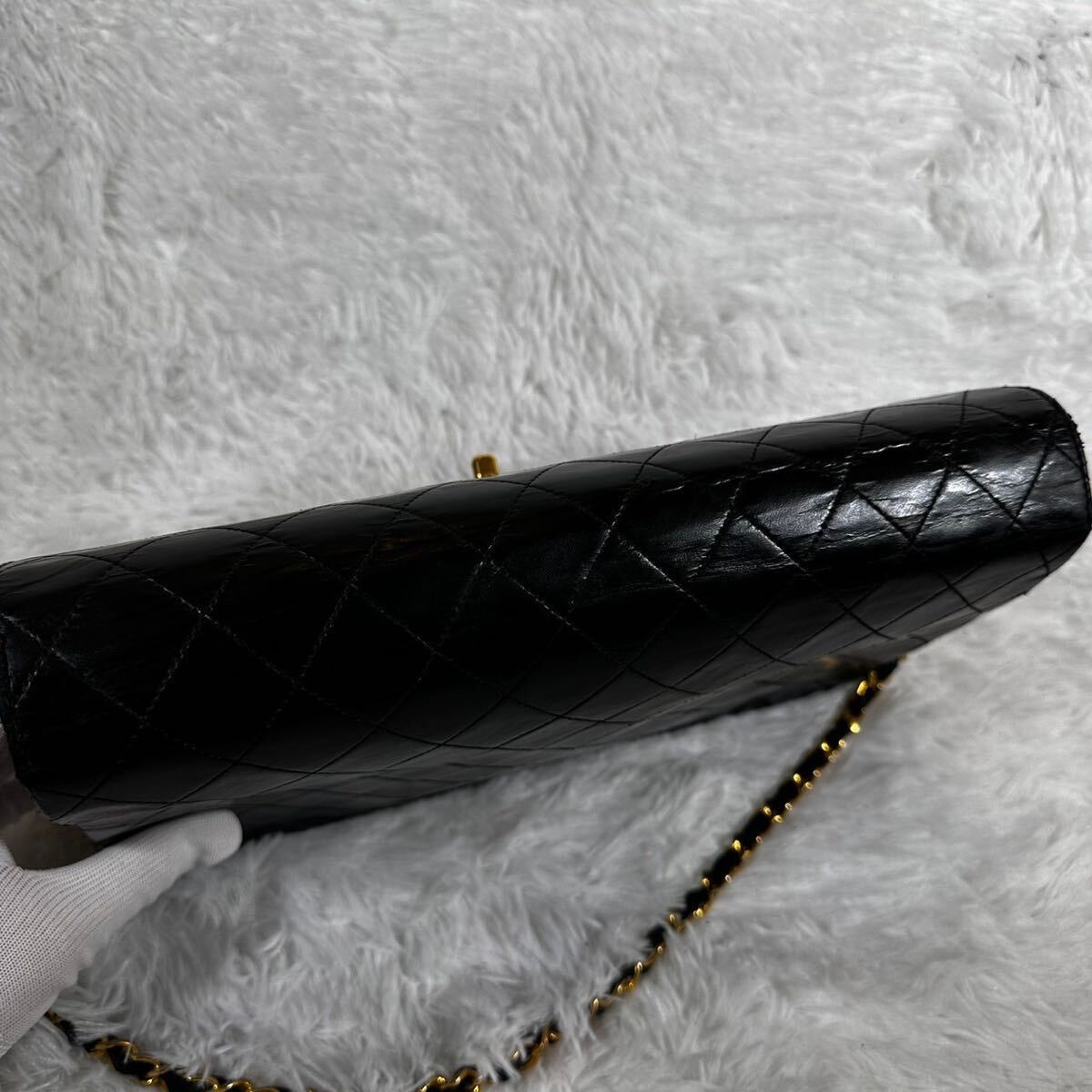 売り切り 美品 CHANEL シャネル マトラッセ チェーンショルダーバッグ シングルフラップ ターンロック ブラックの画像3