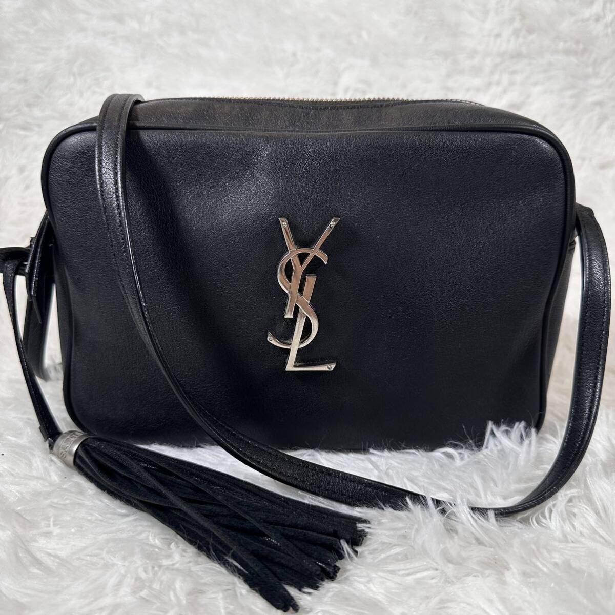 美品　SAINT LAURENT サンローラン　ルー　カメラバッグ　斜め掛け ブラック　フリンジ　YSL金具　ショルダーバッグ　レザー_画像1