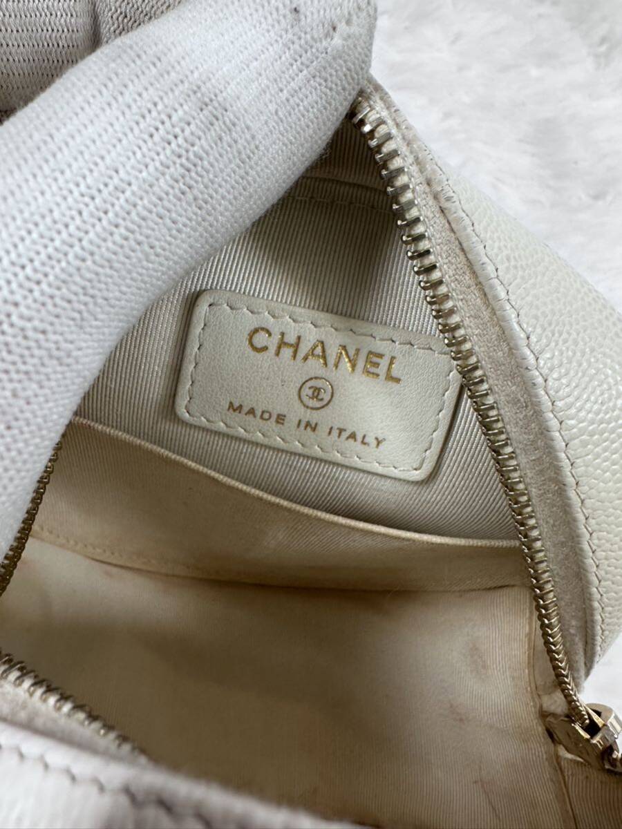 売り切り CHANEL シャネル キャビアスキン マトラッセ ラウンド チェーンショルダー 28番台 丸型の画像8