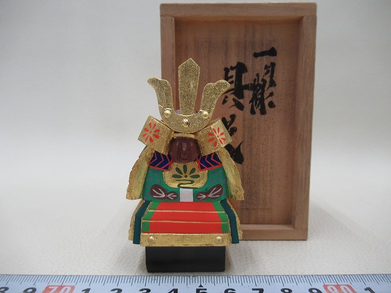 D1656 south capital god Izumi Nara one sword engraving . coloring armor height 8.5cm tree carving Boys' May Festival dolls sculpture also box 