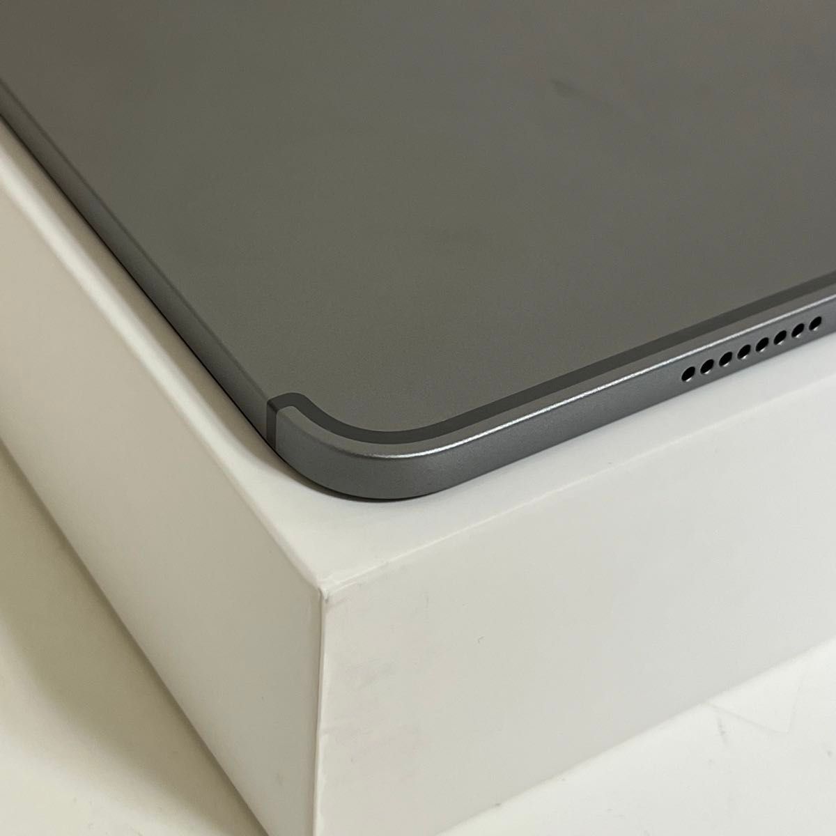美品 iPad Pro 第4世代 128GB MNYC3J/A 11インチ cellularモデル 美品 iPad Pro 第4世代 128GB MNYC3J/A 11インチ cellularモデル