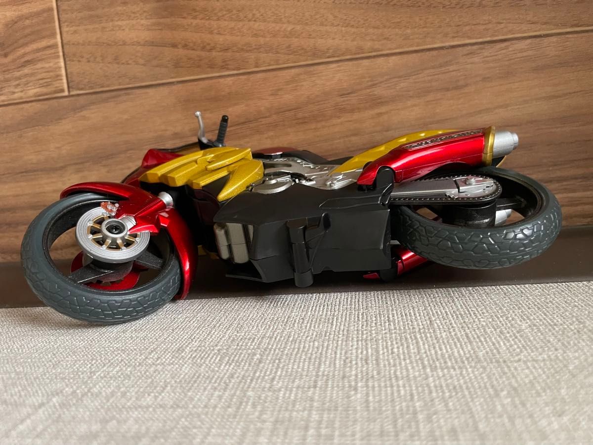 S H Figuarts EX 仮面ライダーアギト マシントルネイダー|Yahoo S H Figuarts EX 仮面ライダーアギト マシントルネイダー|Yahoo