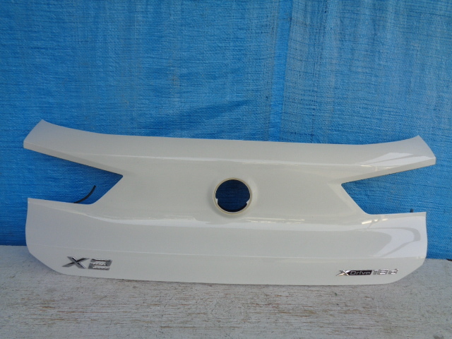 ☆BD926　BMW F39 X2　リアゲート　パネル　白　51137428466