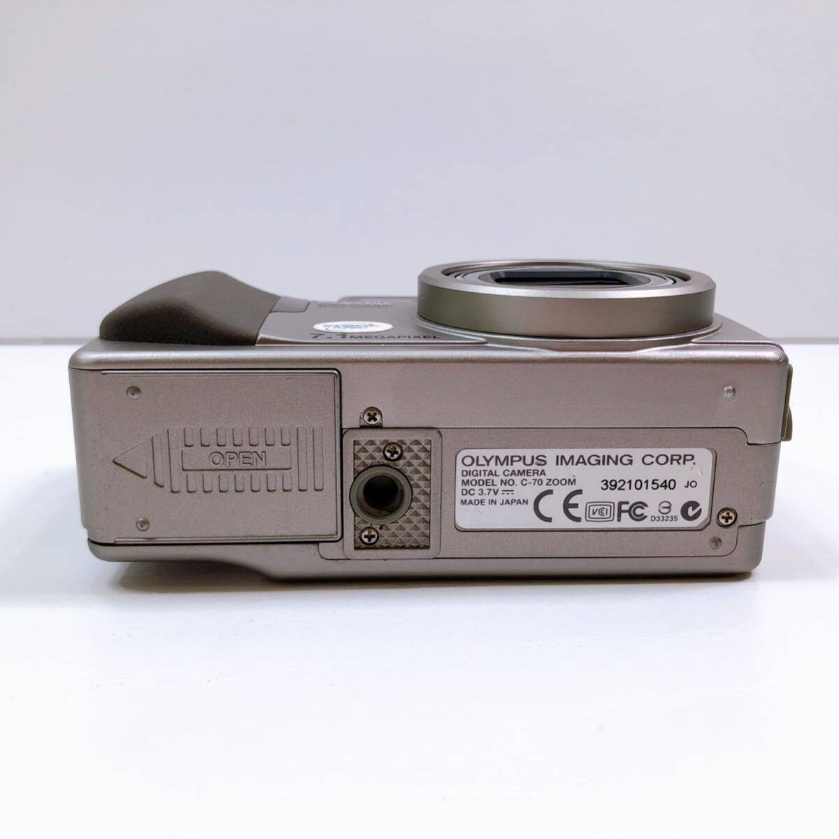 145【中古】OLYMPUS CAMEDIA C-70 ZOOM コンパクトデジタルカメラ シルバー デジカメ オリンパス カメディア 動作未確認 現状品の画像7