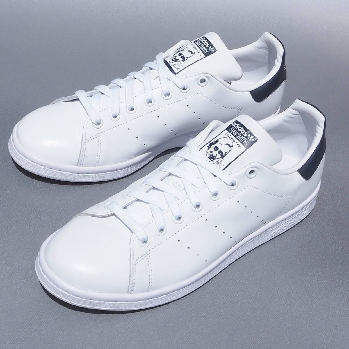 美品!! US 9 ・27㎝ 限定 20年製 adidas スタンスミス 白ｘ紺 天然皮革 レザー STANSMITH STAN SMITH_画像2