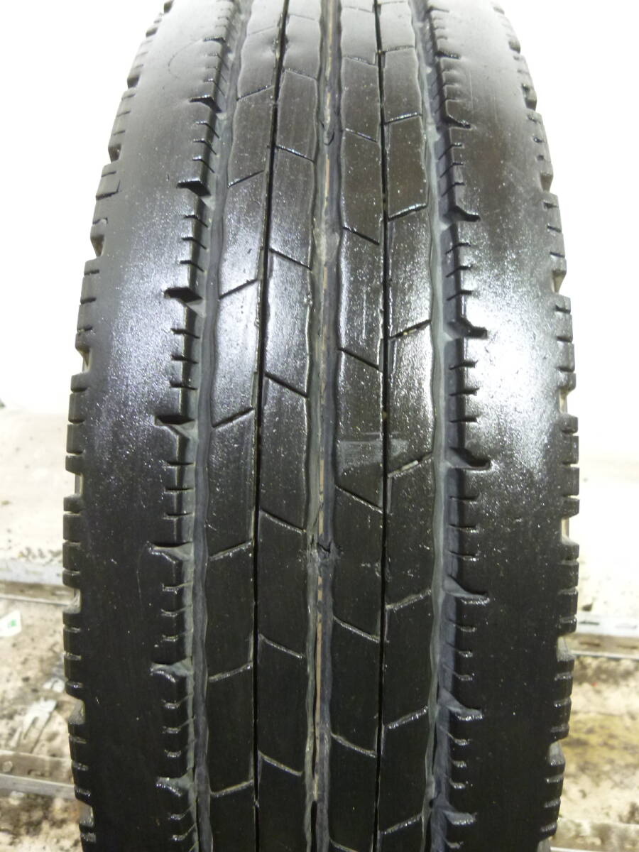 @即日発送@ 195/85R16 114/112N DUNLOP ENASAVE SPLT50M １本！２０８５３の画像1