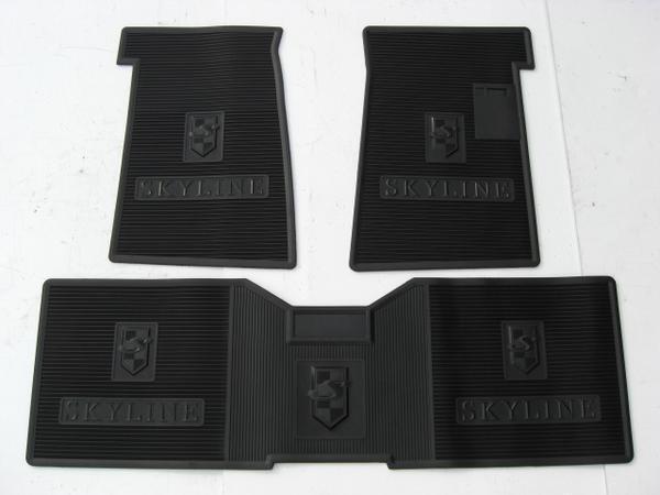 ■ ハコスカ スカイライン ゴムマット ■ パーツアシスト製 skyline rubber mat GC10 KGC10 PGC10 KPGC10 フロア マット_画像3