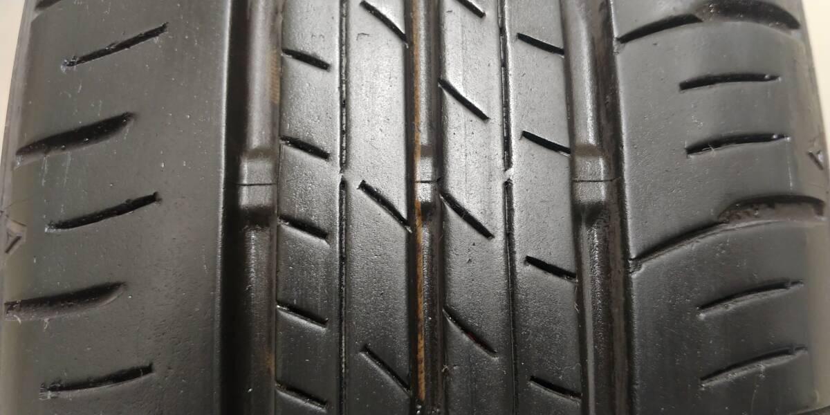 【　約 ８ 分山 ！!　売り切り！！ 】　１６５／６５Ｒ１４　ダンロップ　（ ＥＣ３００ ＋ ）　　４ 本_2017年製