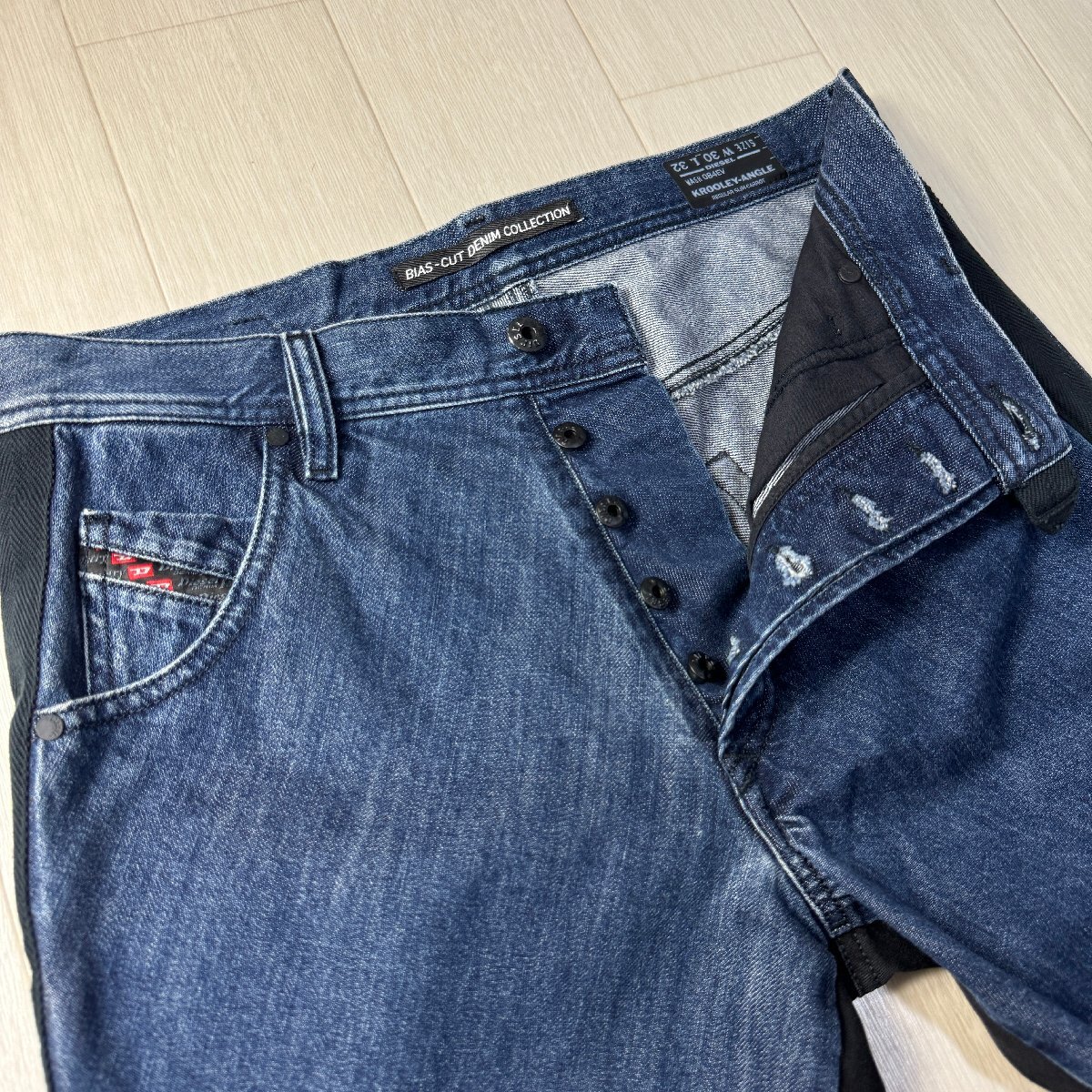 美品/W30L32★ディーゼル/DIESEL 30周年限定モデル バイアスカット ジーンズ デニムパンツ 長ズボン サイドライン インディゴ メンズ 青_画像6