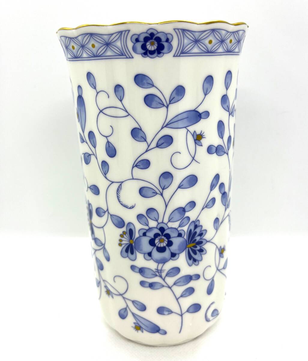 未使用 NARUMI ナルミ ボーンチャイナ フラワーベース 金縁 陶器 花瓶 置物 インテリア 高さ18㎝/3508の画像2