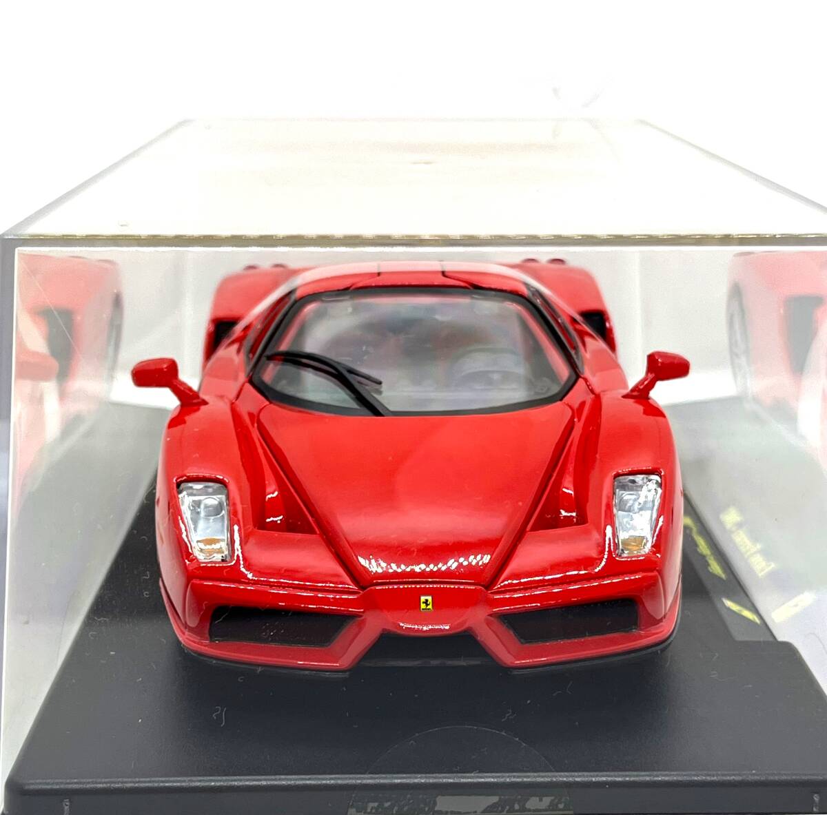 未使用品　Enzo　Ferrari　エンツォ・フェラーリ　2002　レッド　ミニカー　１/24　玩具　モデルカー/3603_画像2