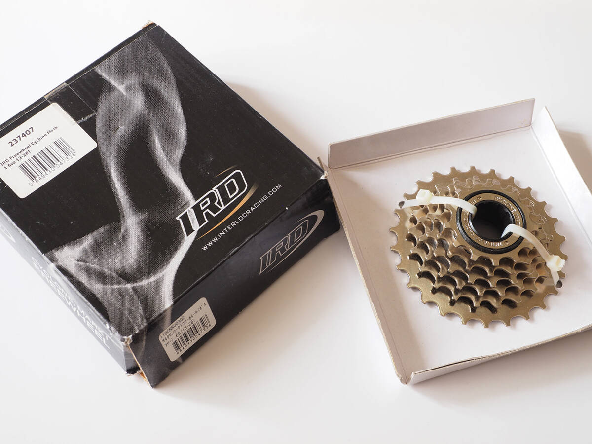 IRD サイクロンマーク1 ボスフリー 6速 13-26T 昔のクロモリ自転車向き 未使用品 SHIMANO SUNTOUR