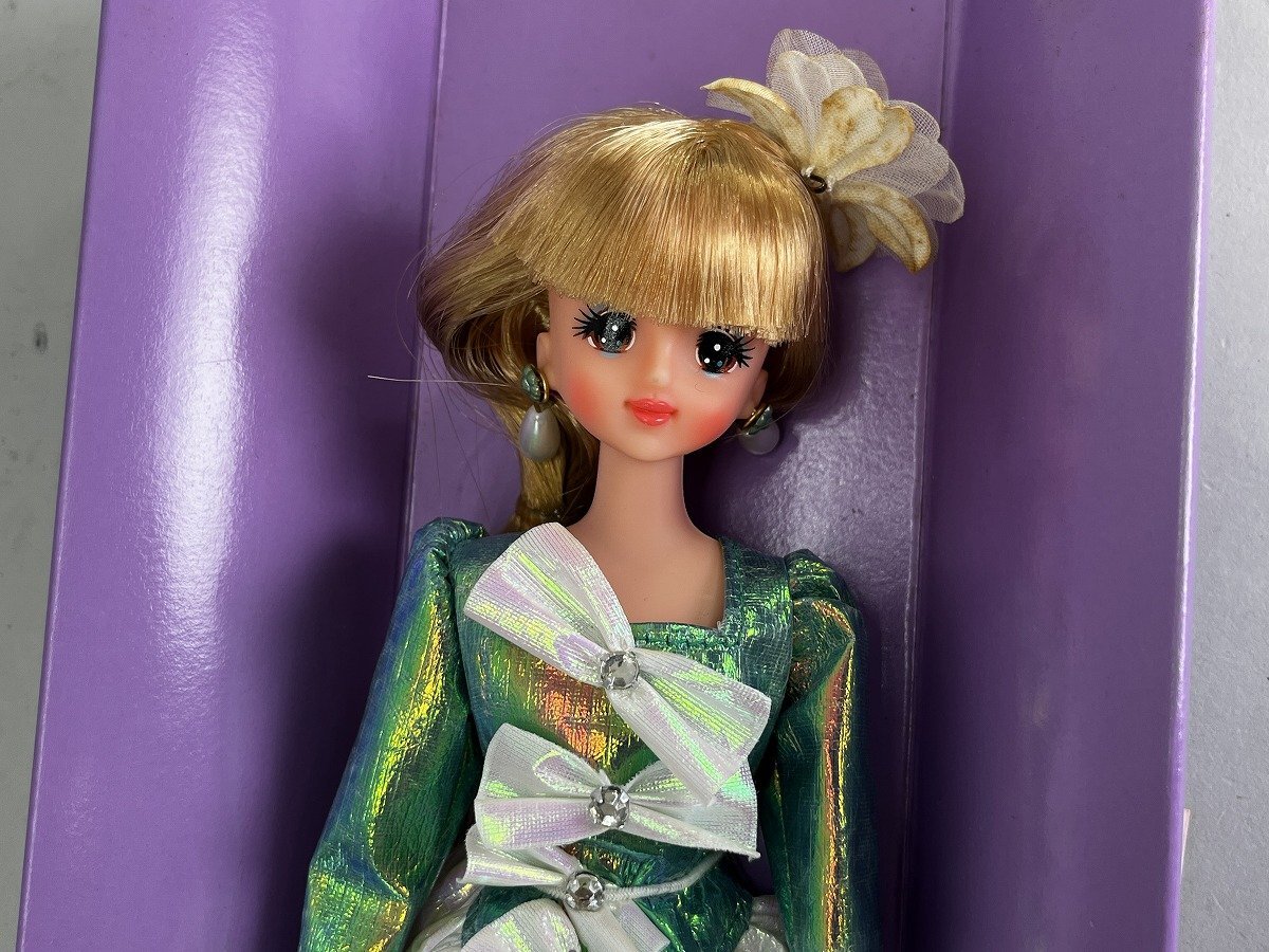 TAKARA タカラ ドール Barbie CRYSTAL バービー クリスタル 箱付き 保管品[19495_画像6