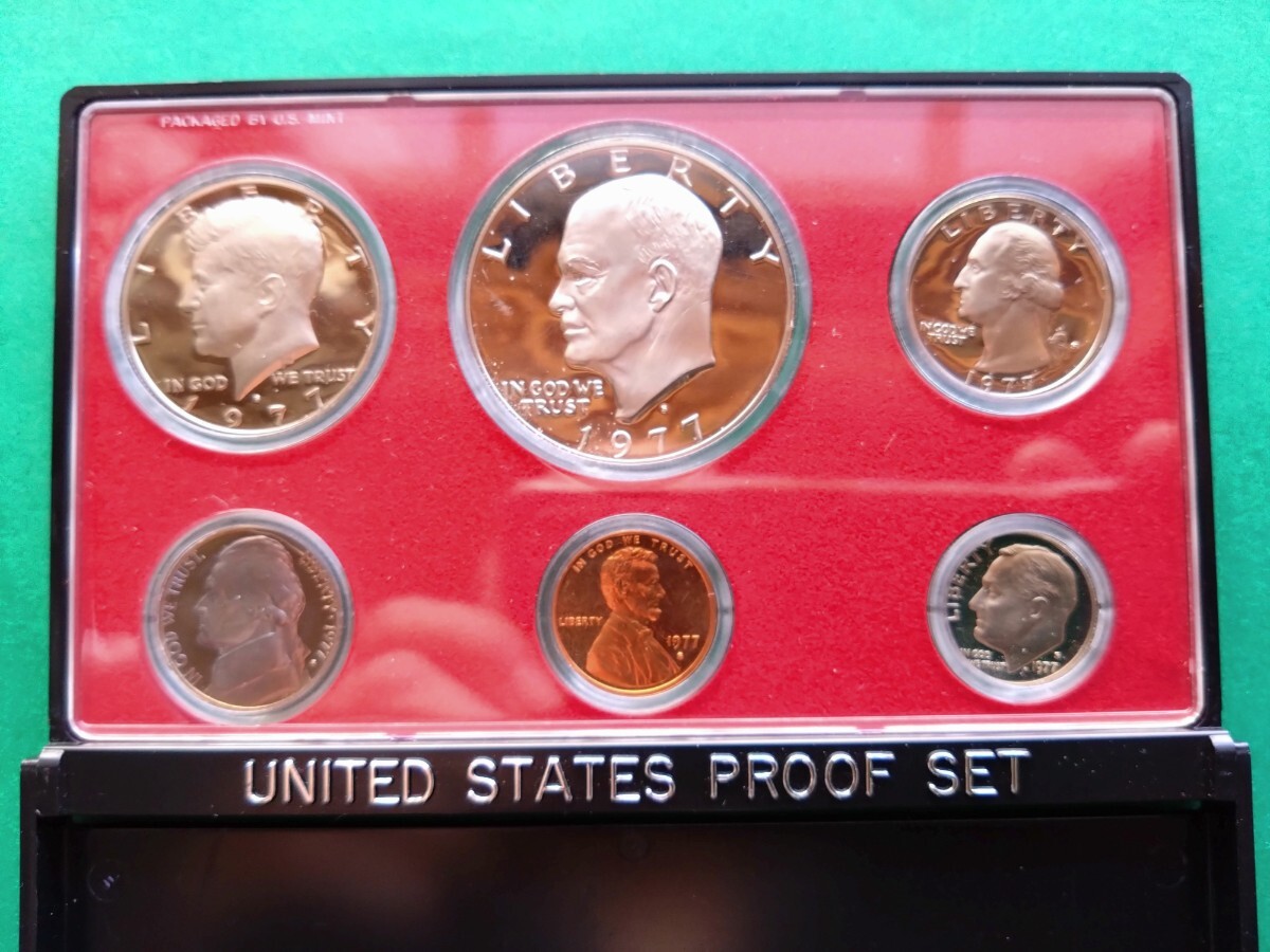 外国コイン アメリカ (Rー１４６) プルーフセット １９７７年 １ドル硬貨 ５０セント硬貨 他おまとめ ６枚 の画像1