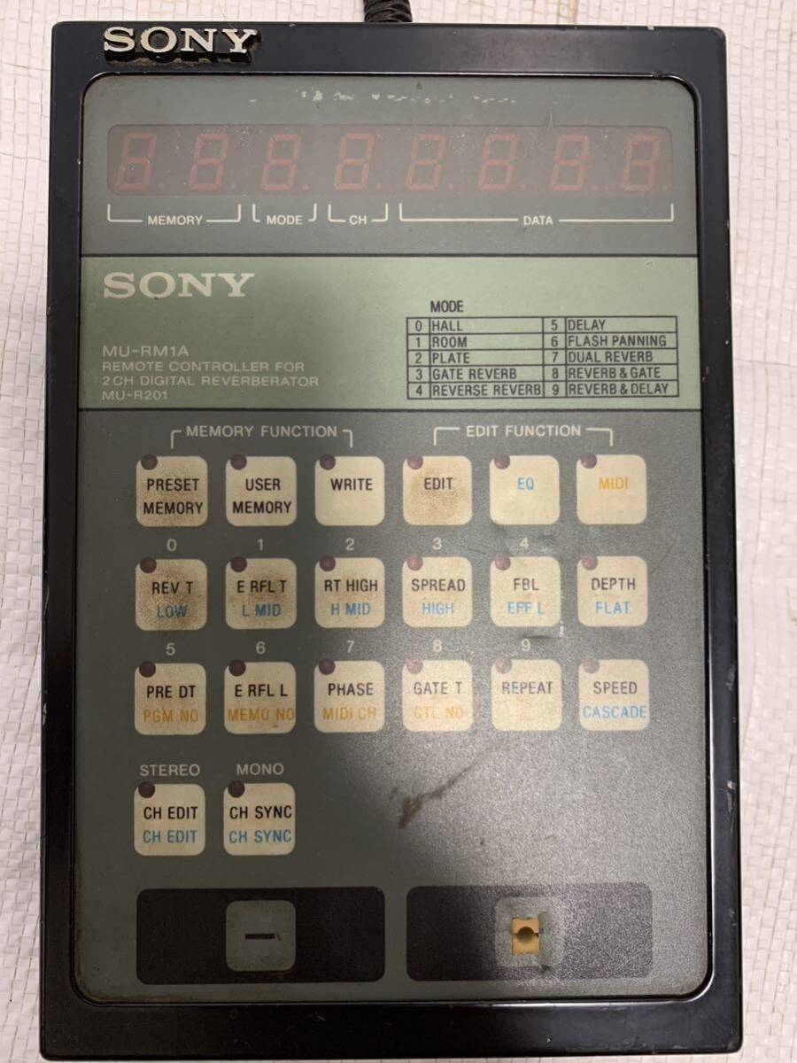 SONY MU-RM1A デジタルリバーブMU-R201用 リモートコントローラー 現状品の画像2