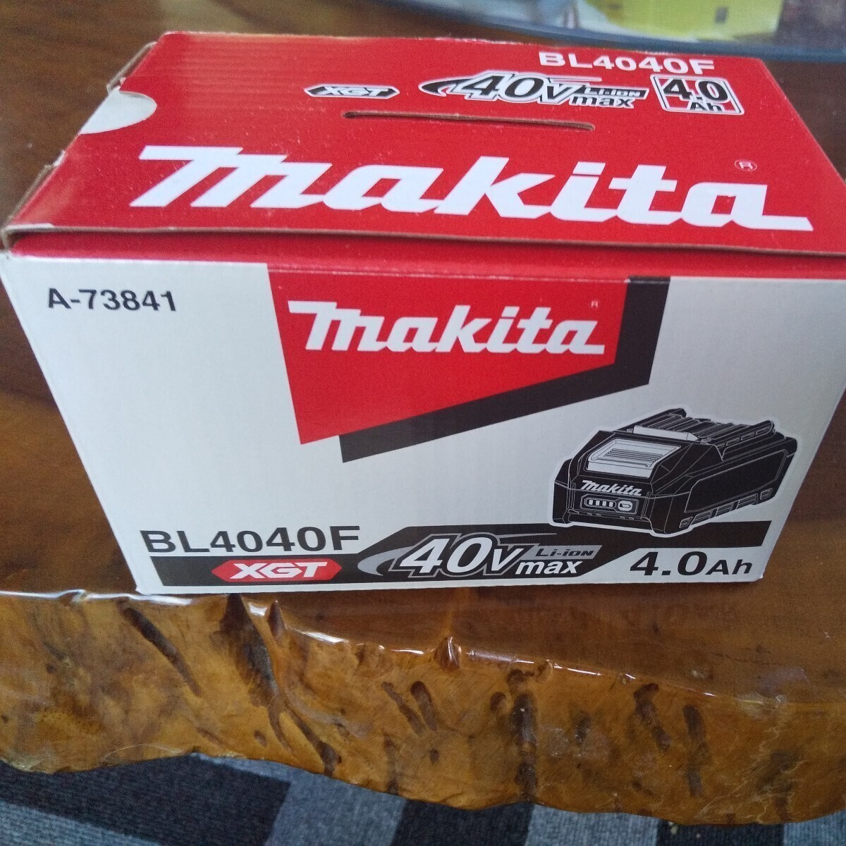 ** Makita электроинструмент аккумулятор 40v4.0Ah BL4040F**