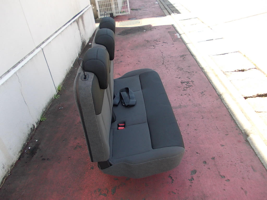 VM20/NV200 Vanette DX rear seats 