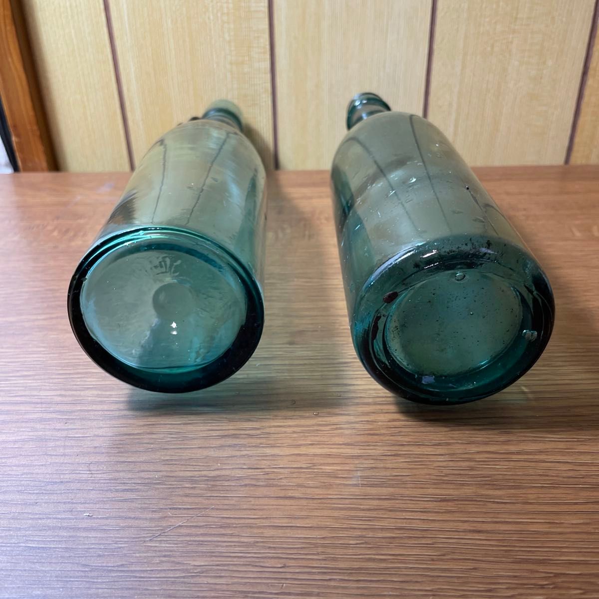 ガラス瓶 ラムネ瓶 2本セット(機械栓・コルク栓) レトロ ガラス ガラス瓶 ラムネ瓶 2本セット(機械栓・コルク栓) レトロ ガラス