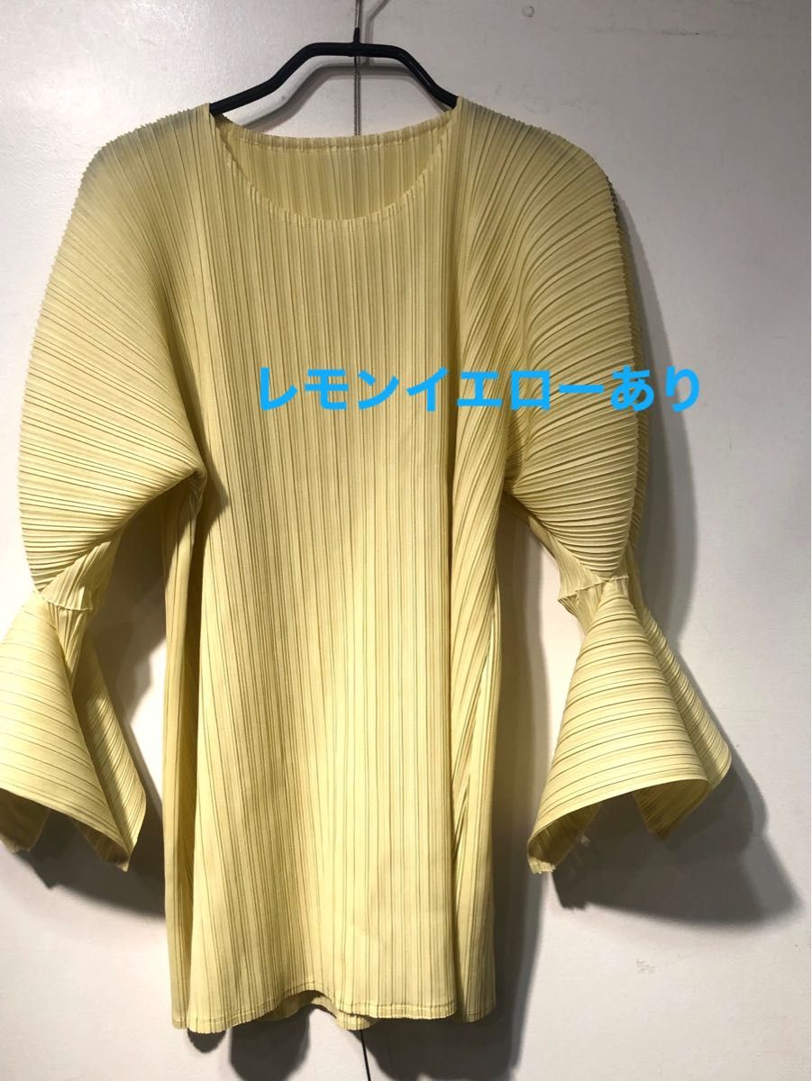 新品 プリーツトップス カットソーブラウスISSEY 黒 イッセイ 新品 プリーツトップス カットソーブラウスISSEY 黒 イッセイ