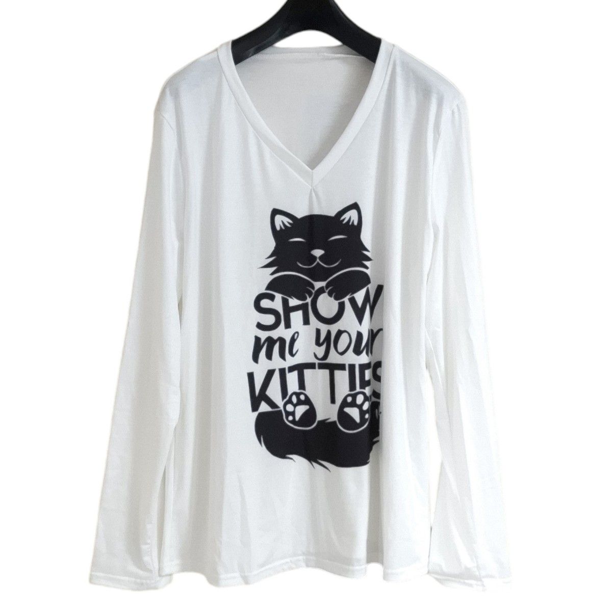 大きいサイズ レディース トップス 長袖 Tシャツ シャツ 白 ホワイト ねこ ねこ柄 黒猫 XL 3L インナー オーバーサイズ