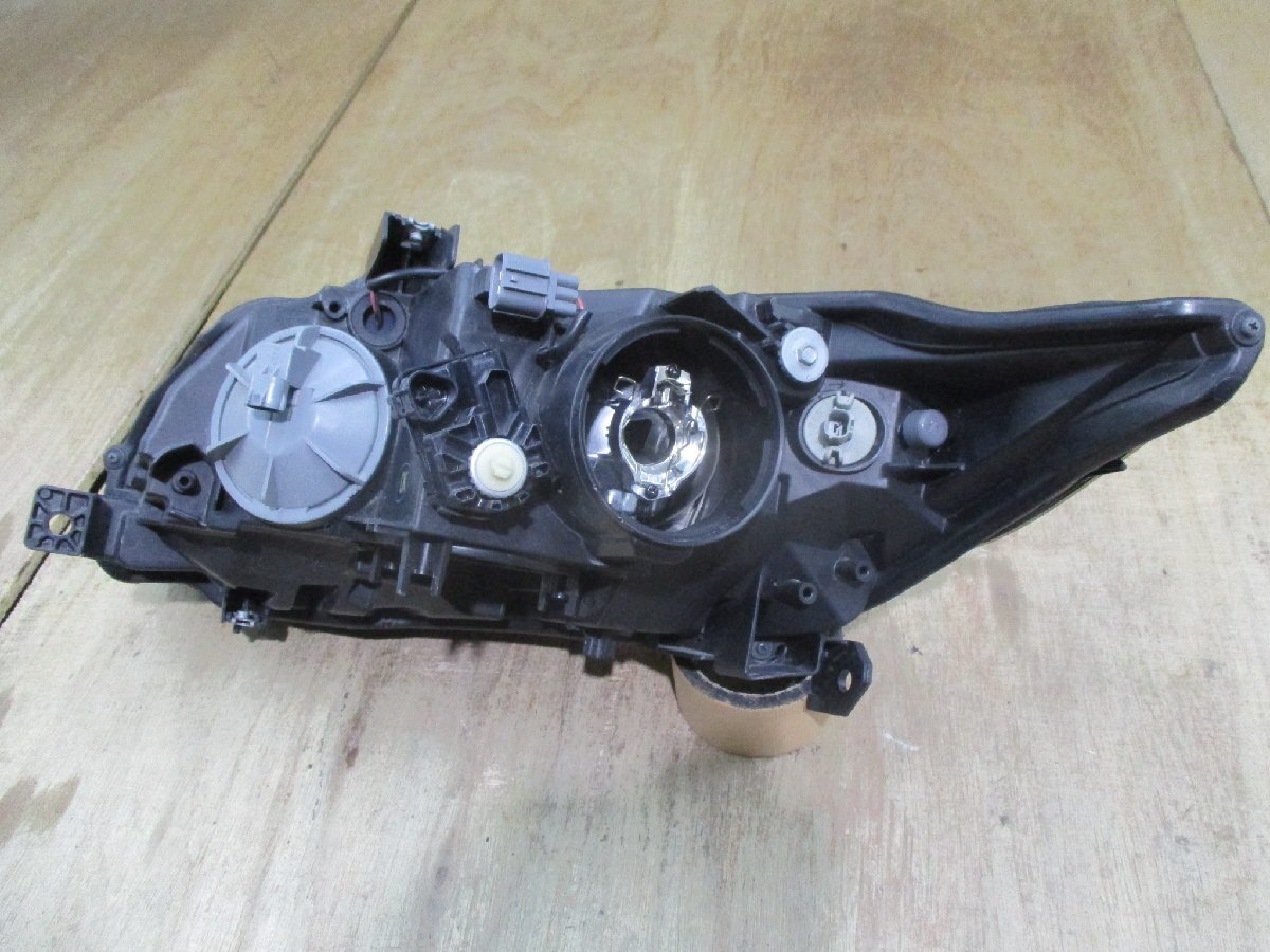 即決 CR-Z ZF2 後期 HID 右ヘッドライト 純正 KOITO 100-62098 即決 CR-Z ZF2 後期 HID 右ヘッドライト 純正 KOITO 100-62098