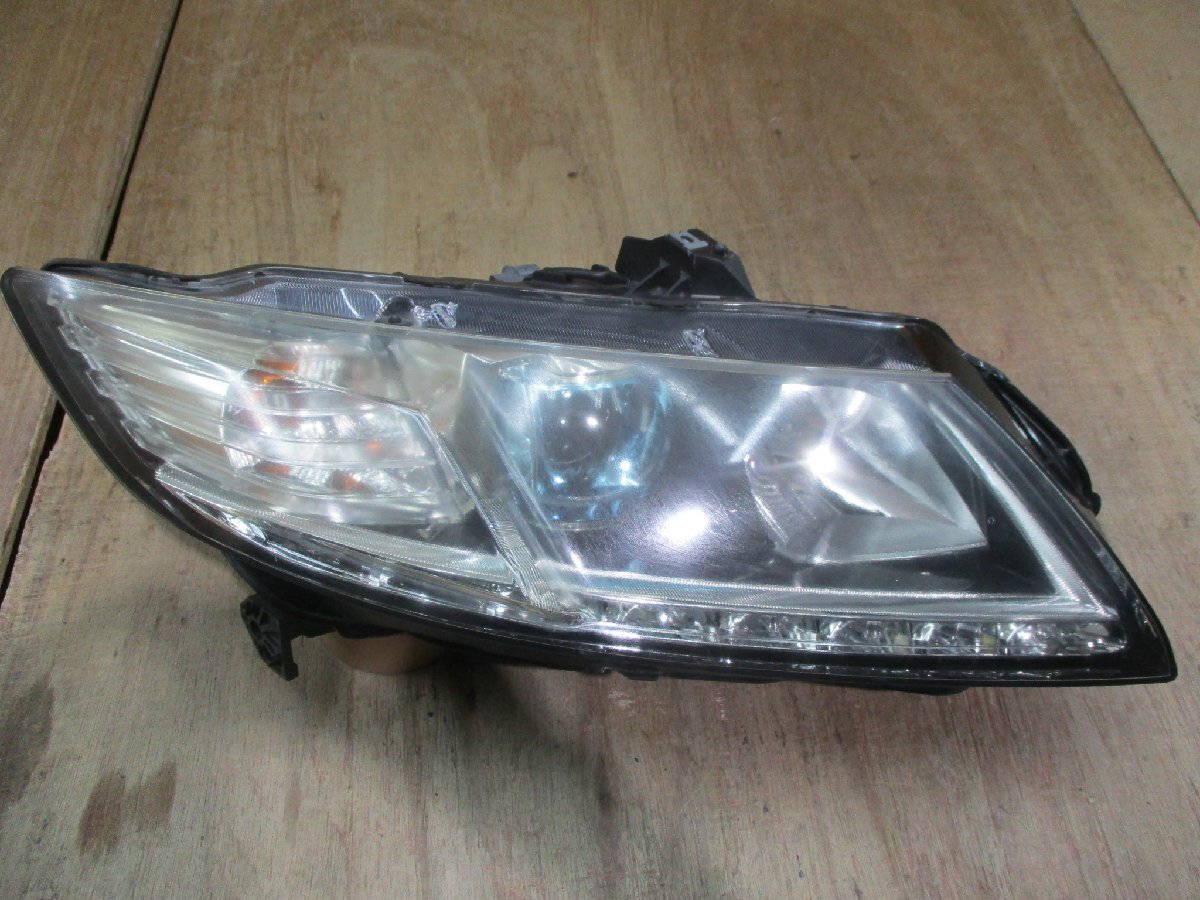 即決 CR-Z ZF2 後期 HID 右ヘッドライト 純正 KOITO 100-62098 即決 CR-Z ZF2 後期 HID 右ヘッドライト 純正 KOITO 100-62098