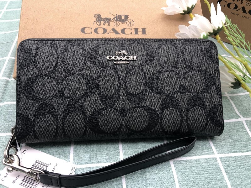 COACH コーチ 財布 長財布 記念日 プレゼント ブラック ストラップ付き ウォレット メンズ レディース 新品未使用 ラウンドファスナー A077