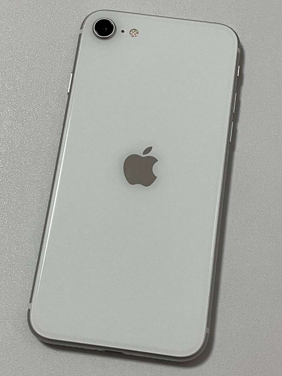 SIMフリー iPhoneSE2 64GB White シムフリー アイフォンSE 2 第二世代 第2世代 ホワイト softbank au UQ docomo SIMロックなし A2296 81%の画像3