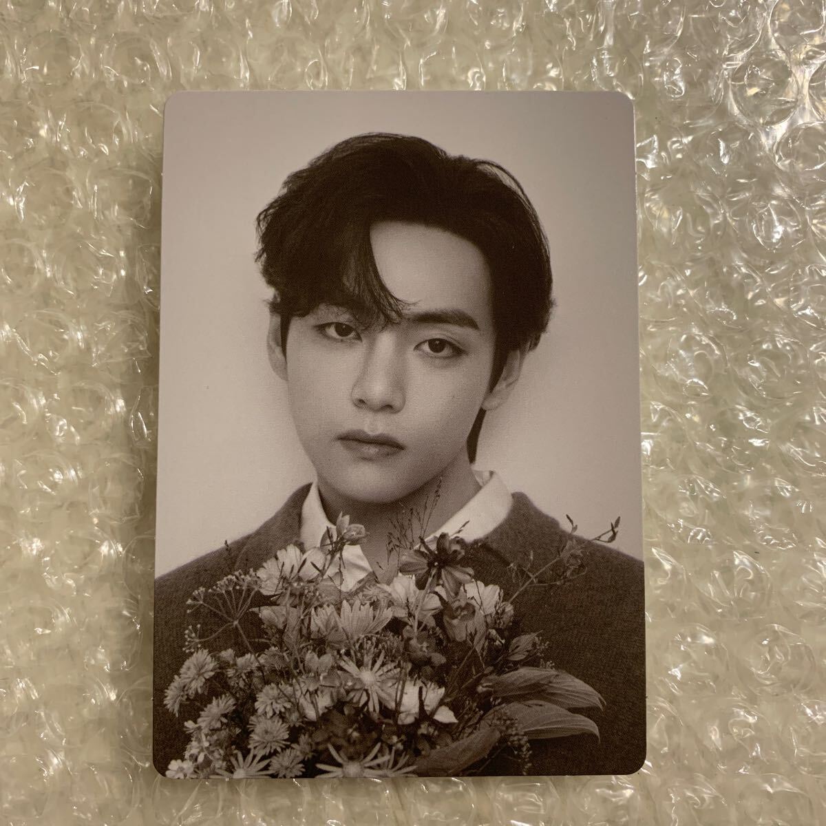 テヒョン テテ V ① BTS MONOCHROME モノクローム ミニフォト mini photo card フォトカード POP UP トレカ _画像1