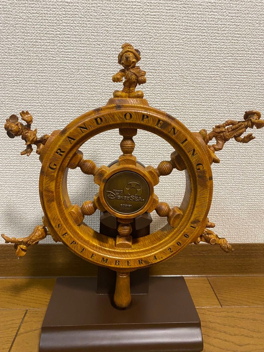 激レア】TDS グランドオープン記念 2001年 WHEEL(舵)&スタンド 激レア】TDS グランドオープン記念 2001年 WHEEL(舵)&スタンド