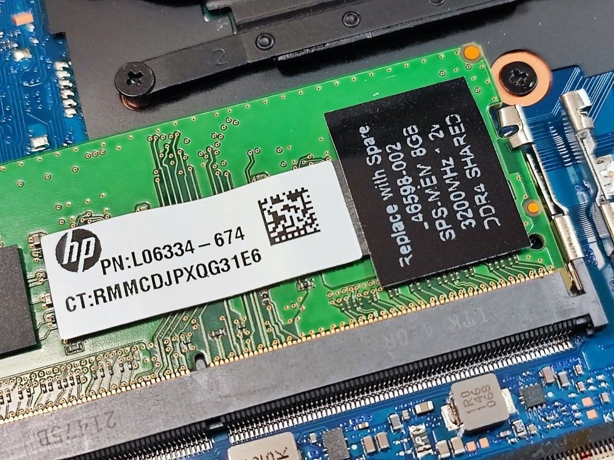 8GB 1R×8　Micron PC4-3200AA-SA2-11  