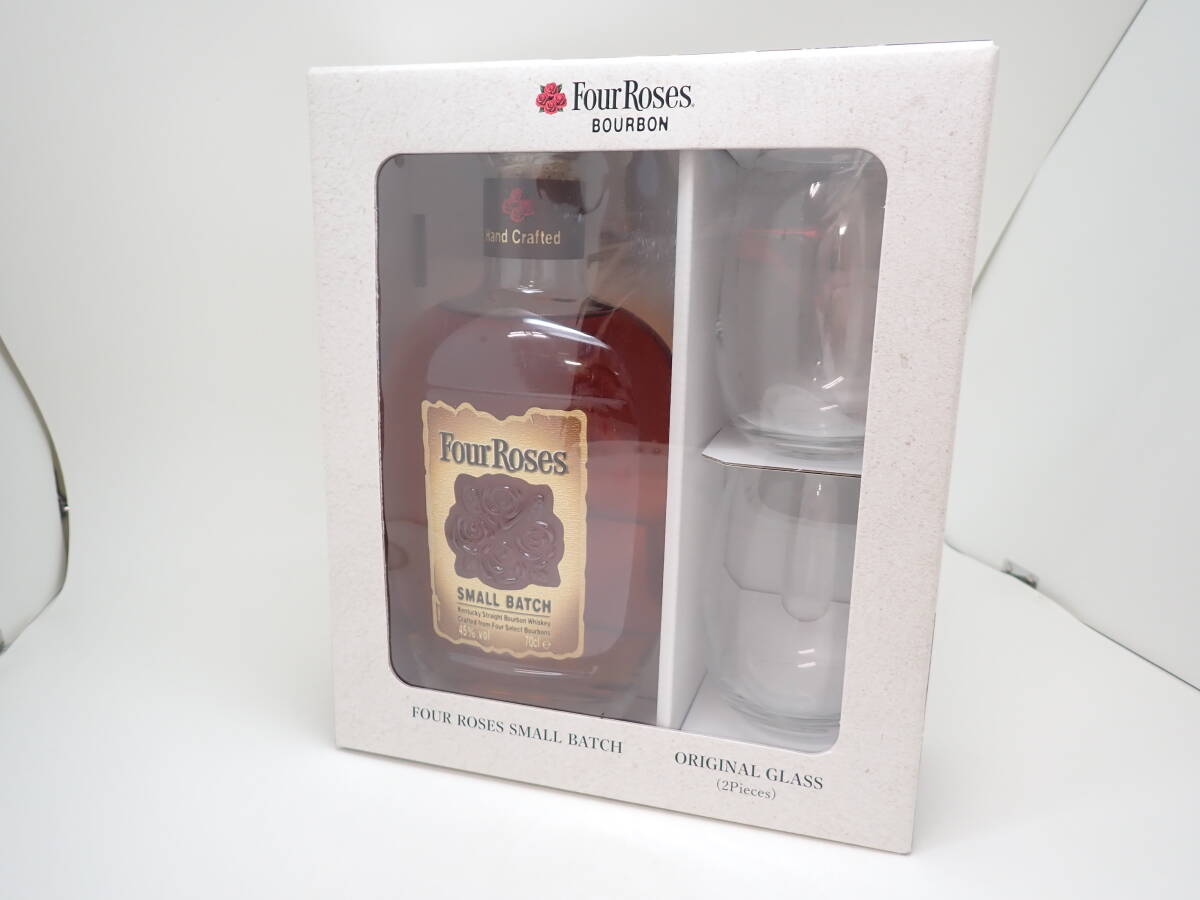 45684★古酒 FOUR ROSES SMALL BATCH フォア ローゼス スモール バッチ 箱・グラス付き★未開栓_画像1