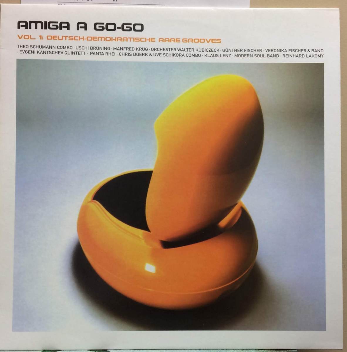 【LP】AMIGA A GO-GO VOL.1 DEUTSCH-DEMOKRATISCHE RARE GROOVES_画像1