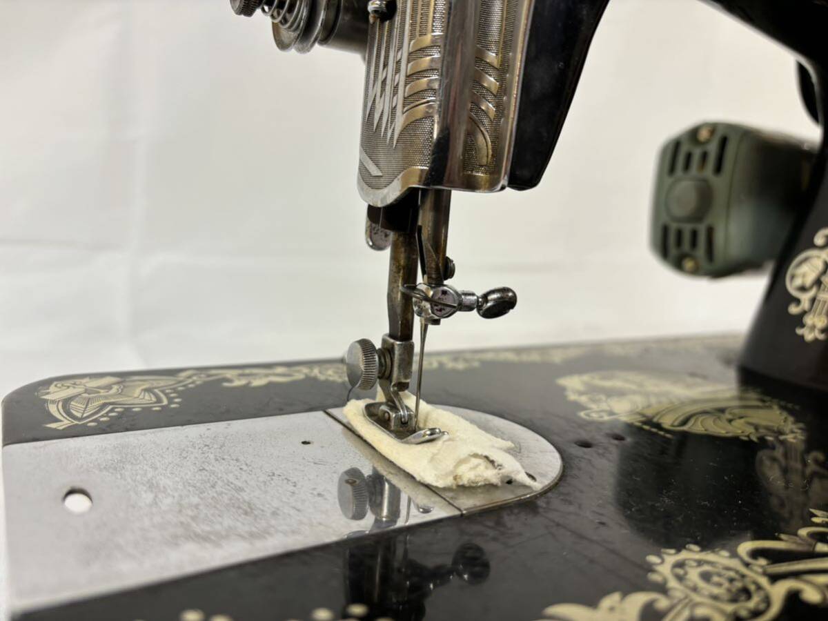  sewing machine antique Showa Retro black 