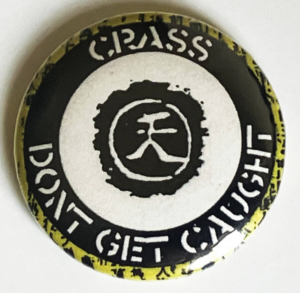 CRASS -Don't Get Caught 缶バッジ 25mm #UK #punk #80's cult killer punk rock #custom buttons_画像1