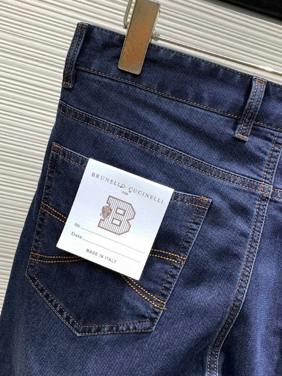 BRUNELLO CUCINELLI ブルネロ クチネリ メンズデニムパンツ　ジーンズ ロング丈　W38 ストレッチ入り 青系 ウォッシュ加工_画像7