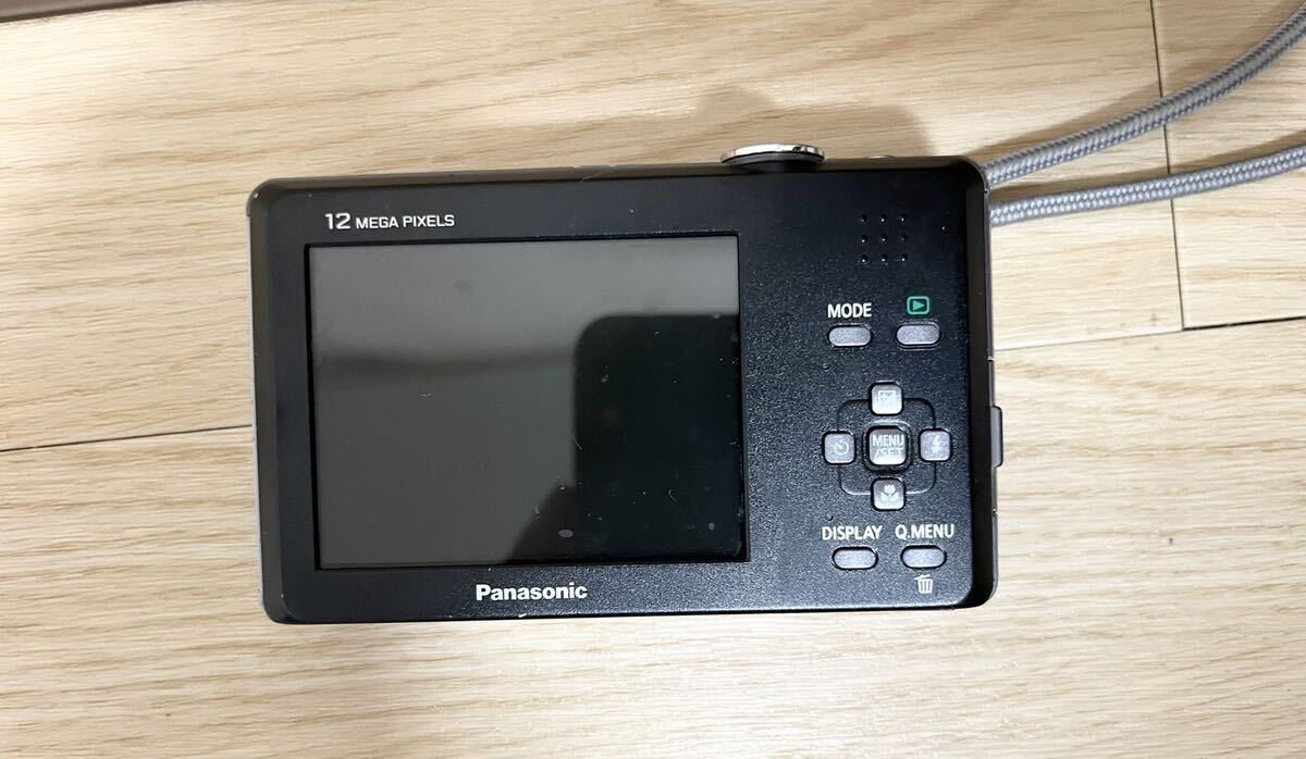 【used品】Panasonic パナソニック LUMIX DMC-FP1 1:3.5-5.9/6.3-25.2 デジタルカメラ ピンク_画像3