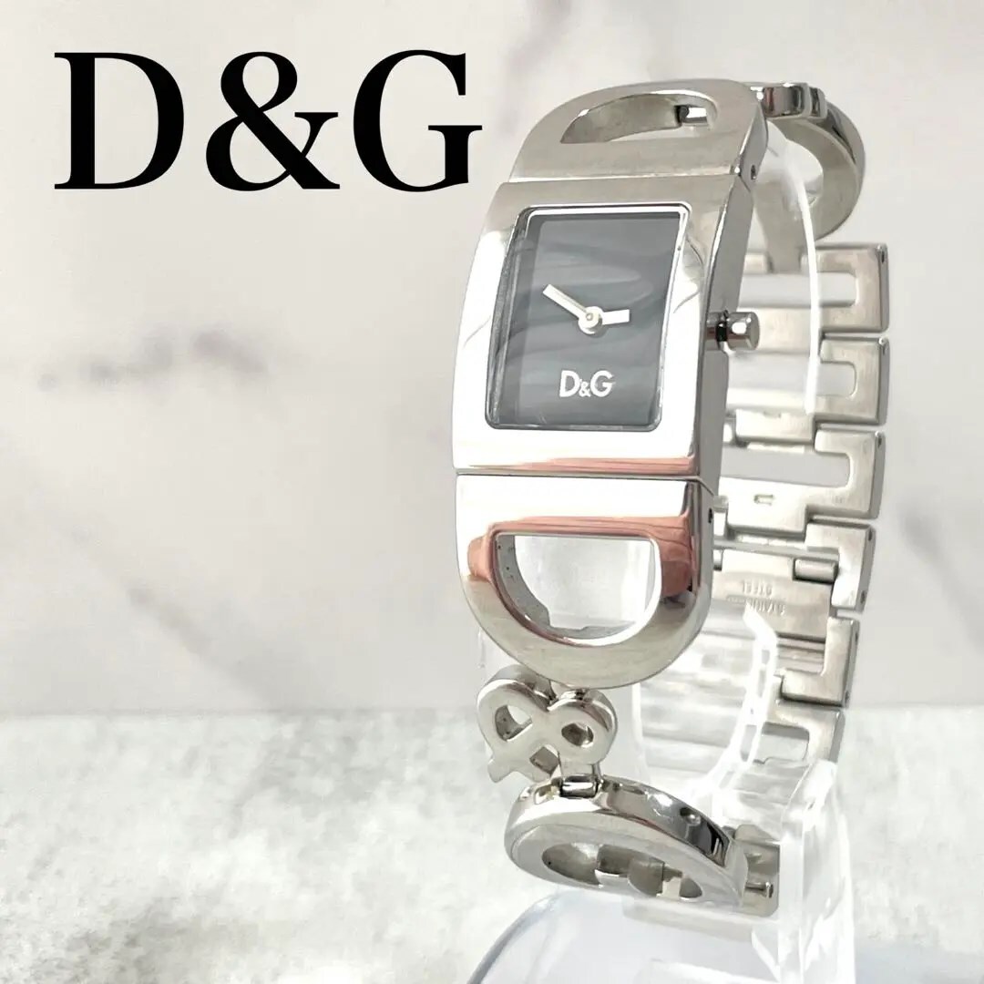 稼動品　D&G ドルチェアンドガッバーナ　ロゴバングル　腕時計