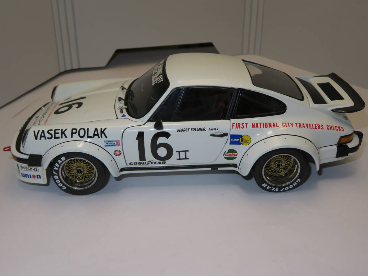 Exoto 1/18 1976 Porsche 934 RSR #16 Vasek Polak エグゾト ポルシェ RLG18094._画像3