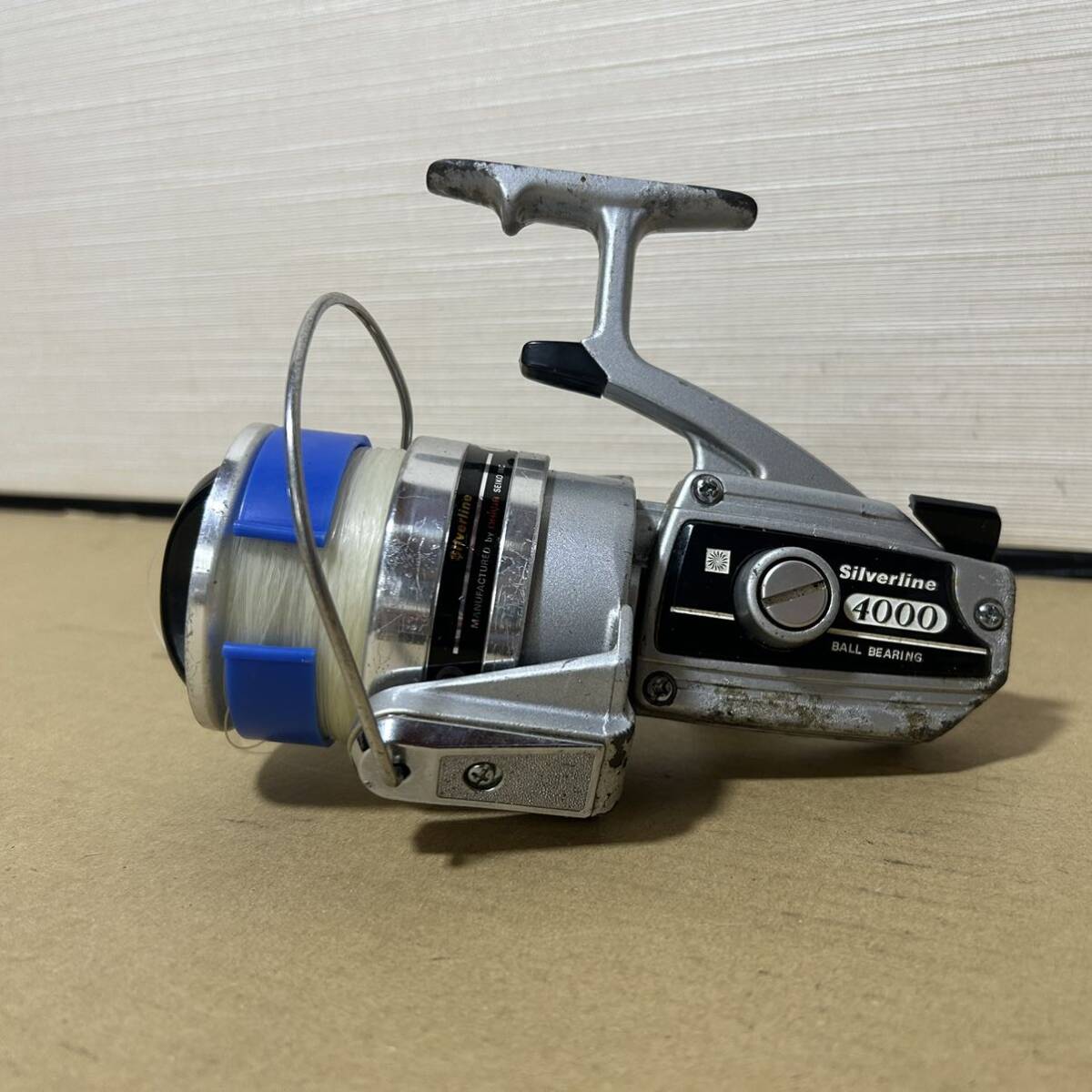 G132 daiwa オールド ダイワ SILVER LINE 4000 シルバーライン◆スピニングリール _画像1