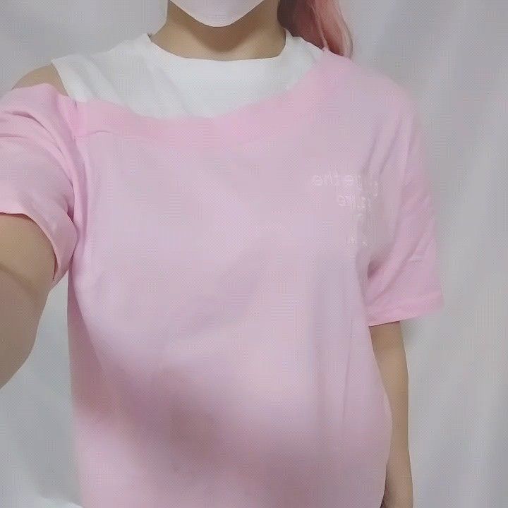 GU　 半袖Tシャツ ピンク
