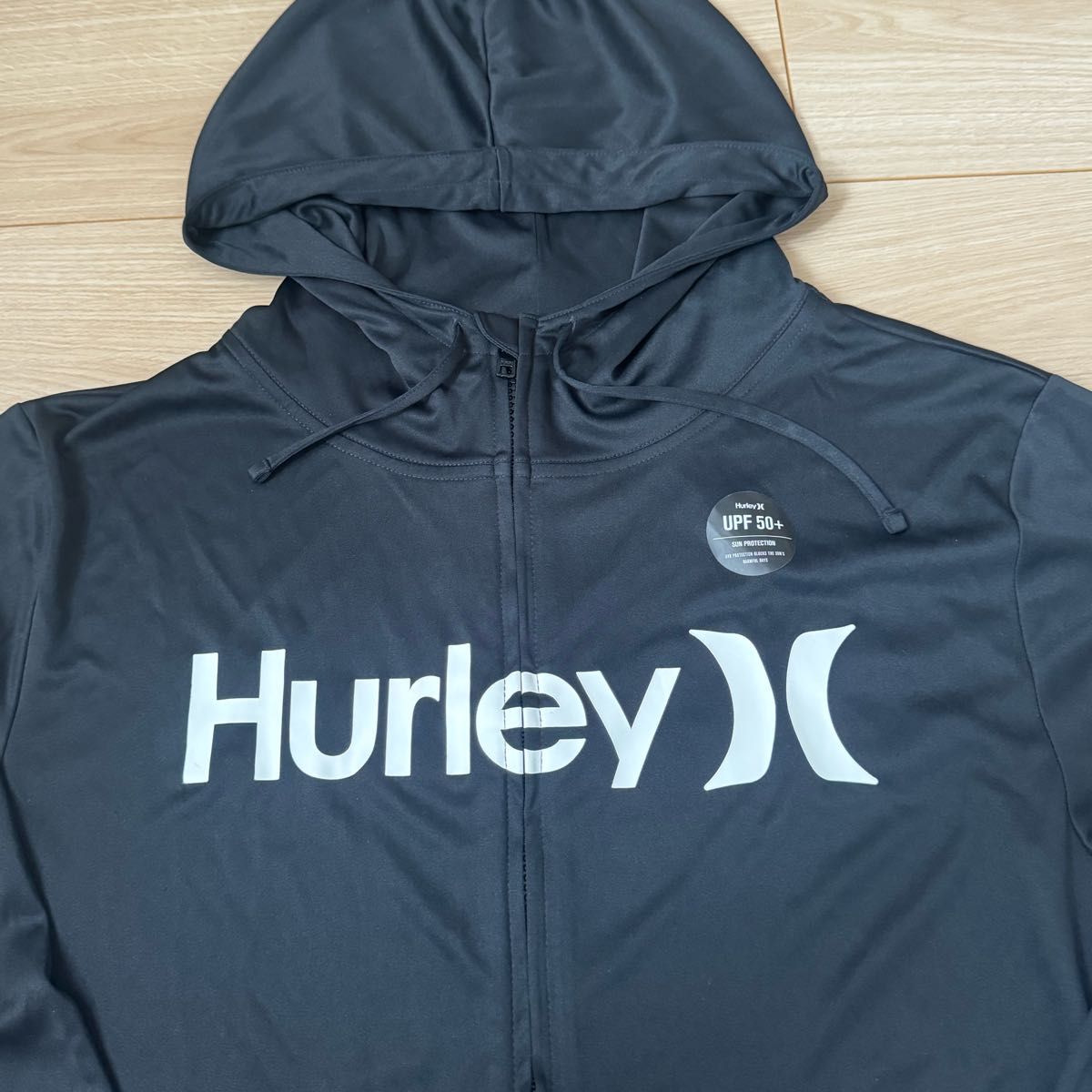 新品　Hurleyハーレー　ラッシュガード　パーカー　ジャケット　ブラック