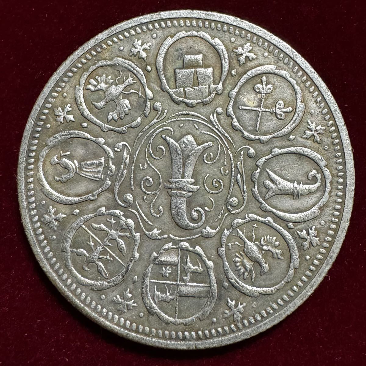 神聖ローマ帝国 バーゼル市 硬貨 古銭 1740年 自由都市 都市の紋章 ターラー コイン 銀貨 外国古銭 海外硬貨 の画像2